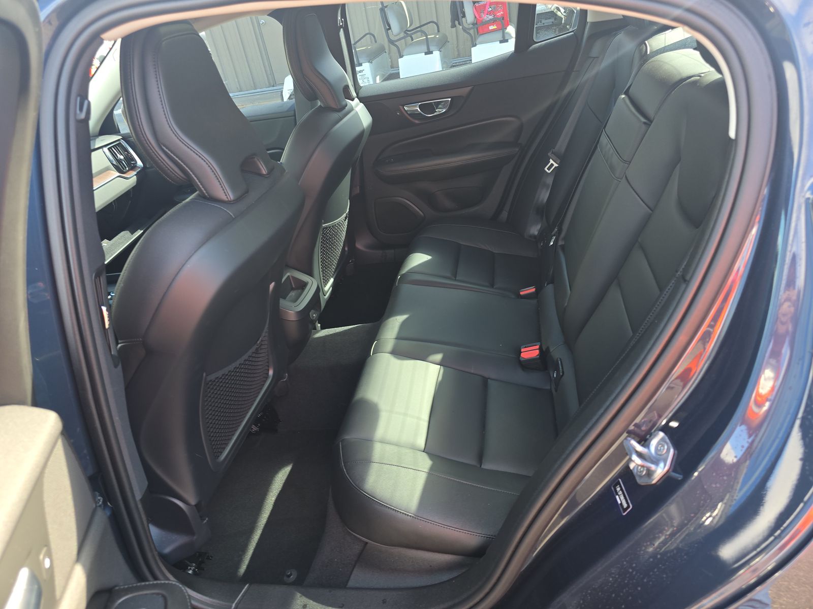 2022 Volvo S60 B5 Momentum FWD