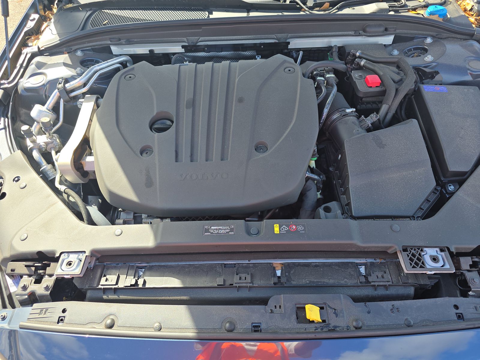 2022 Volvo S60 B5 Momentum FWD