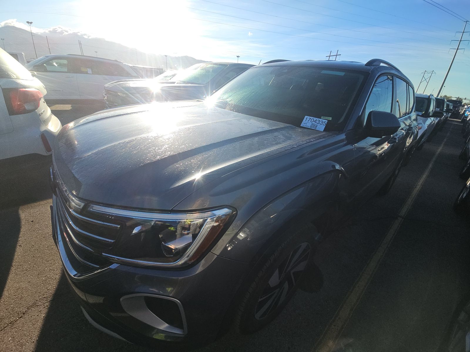 2025 Volkswagen Atlas 2.0T SE AWD