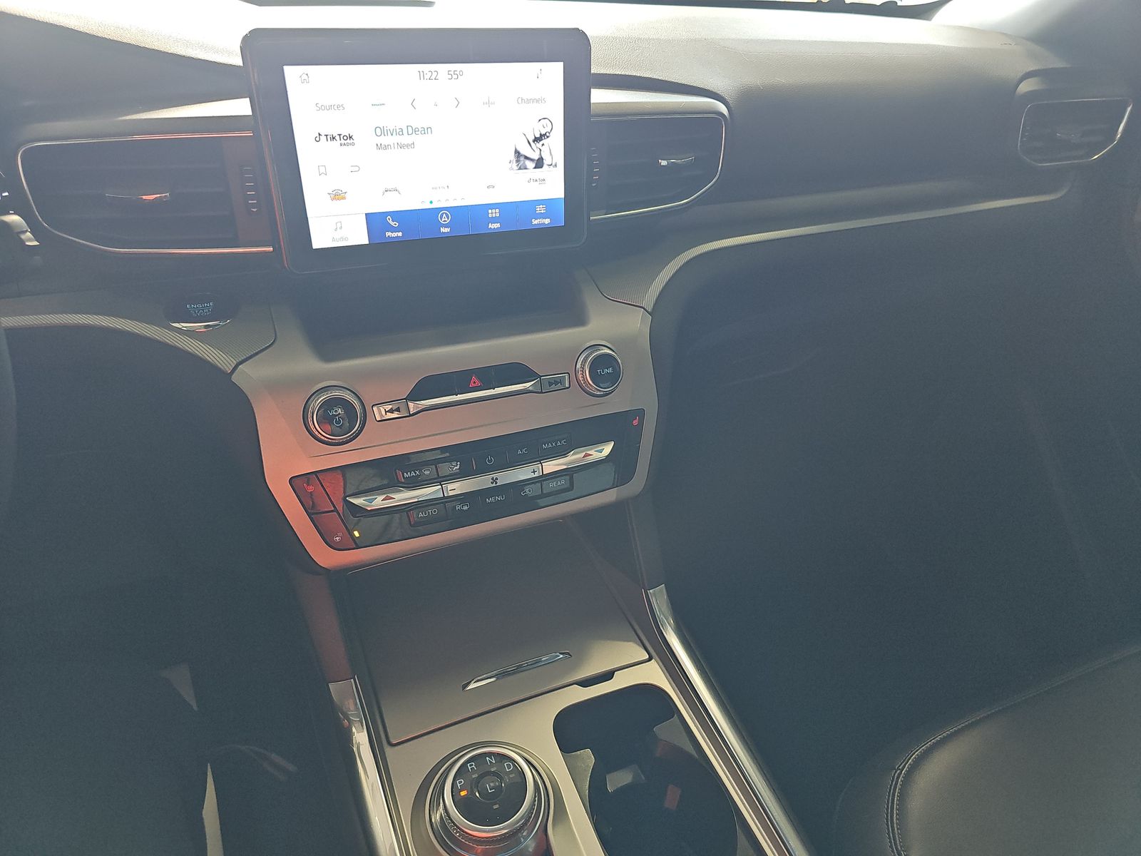 2022 Ford Explorer XLT AWD