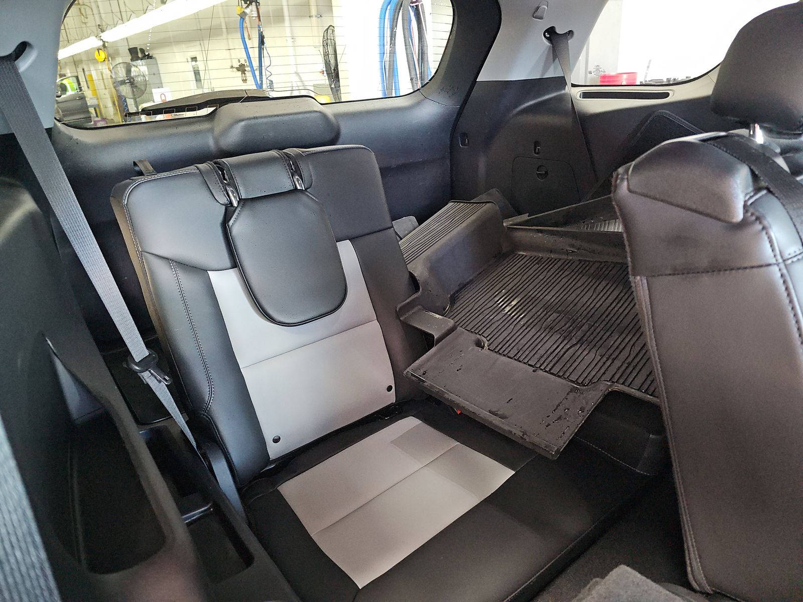 2022 Ford Explorer XLT AWD