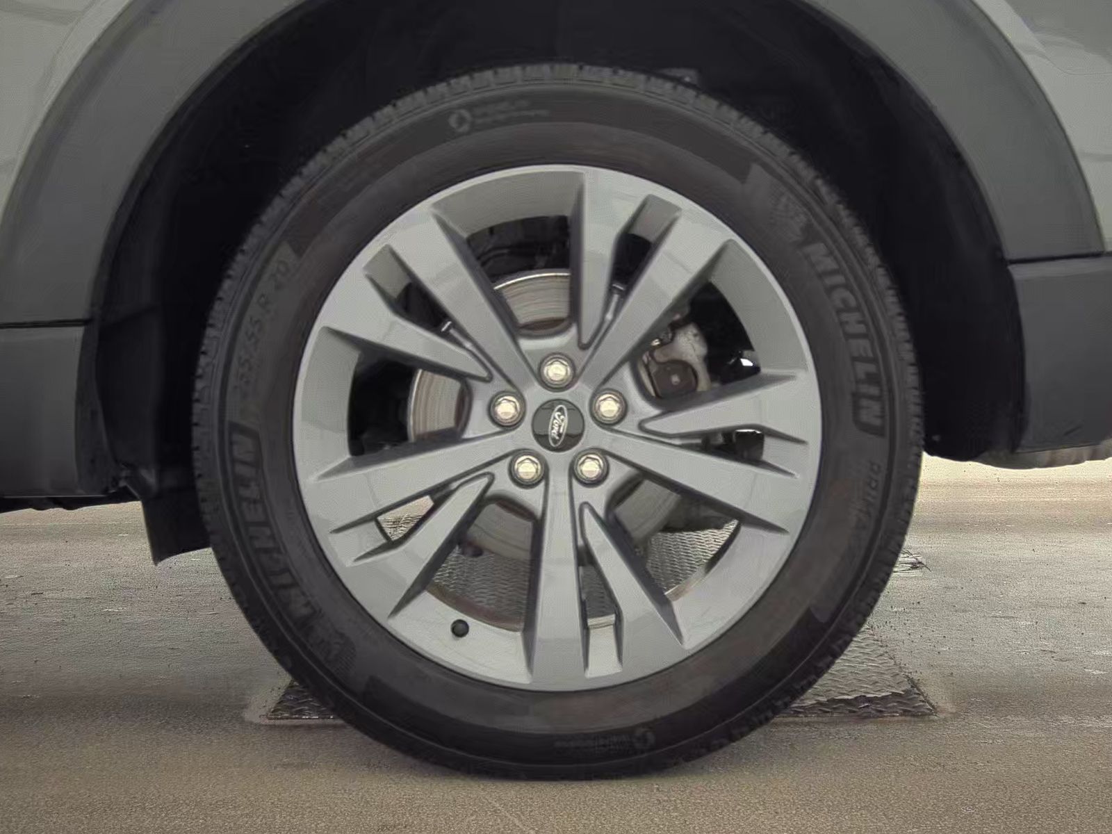 2022 Ford Explorer XLT AWD