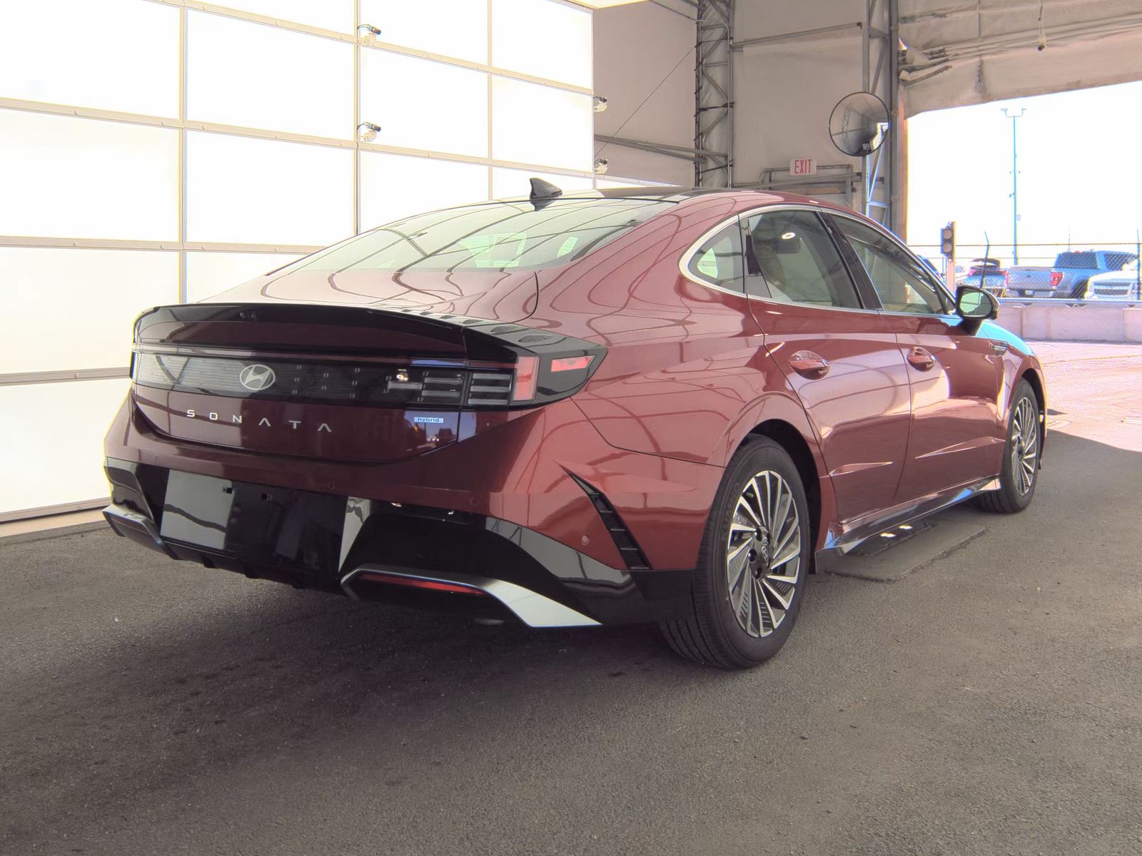 2025 Hyundai Sonata Hybrid Limited FWD