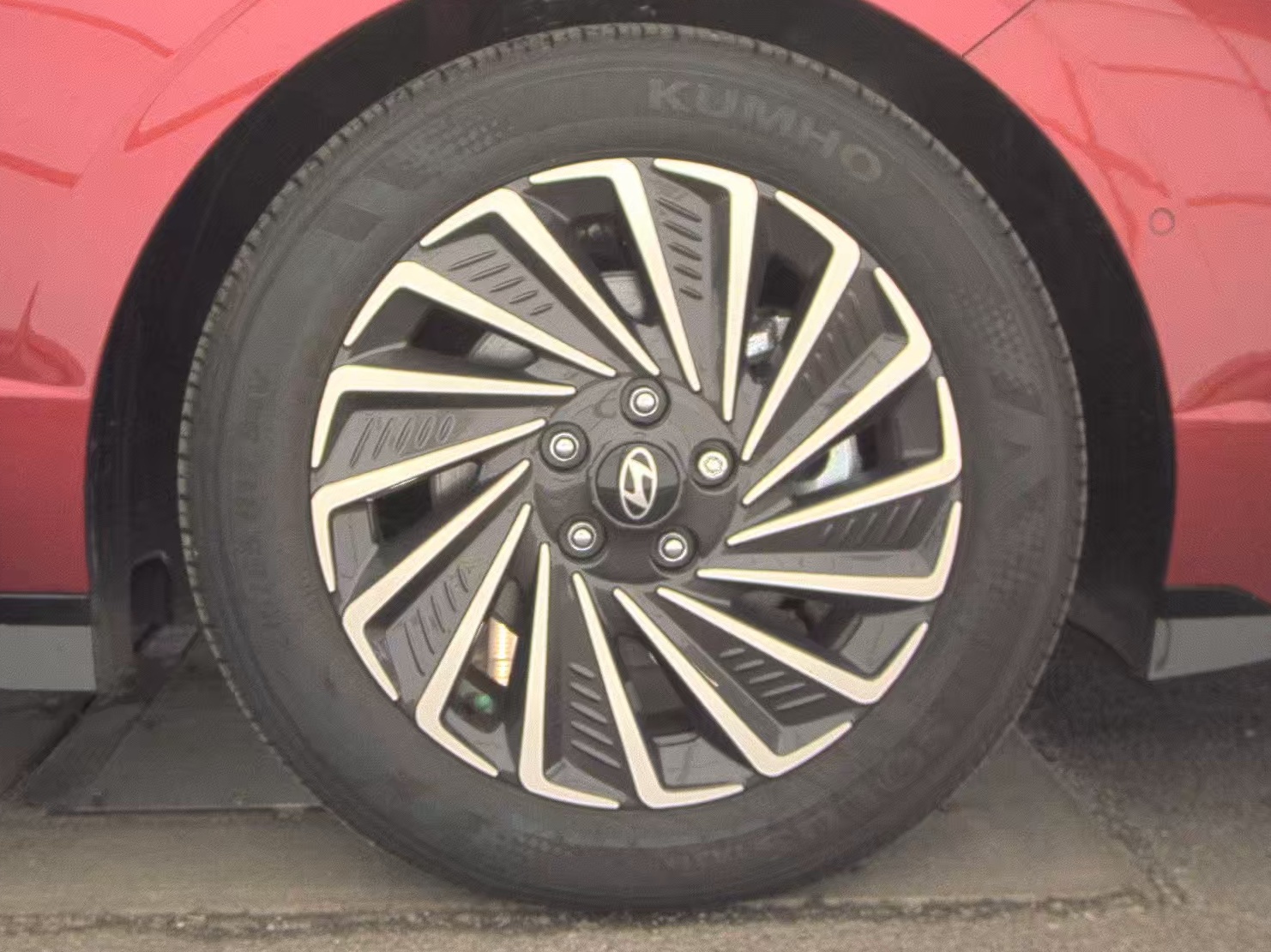 2025 Hyundai Sonata Hybrid Limited FWD