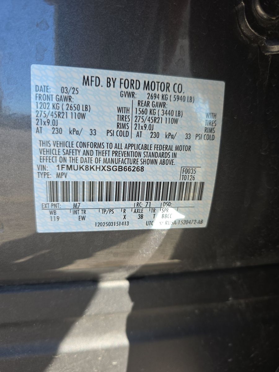 2025 Ford Explorer ST-Line AWD