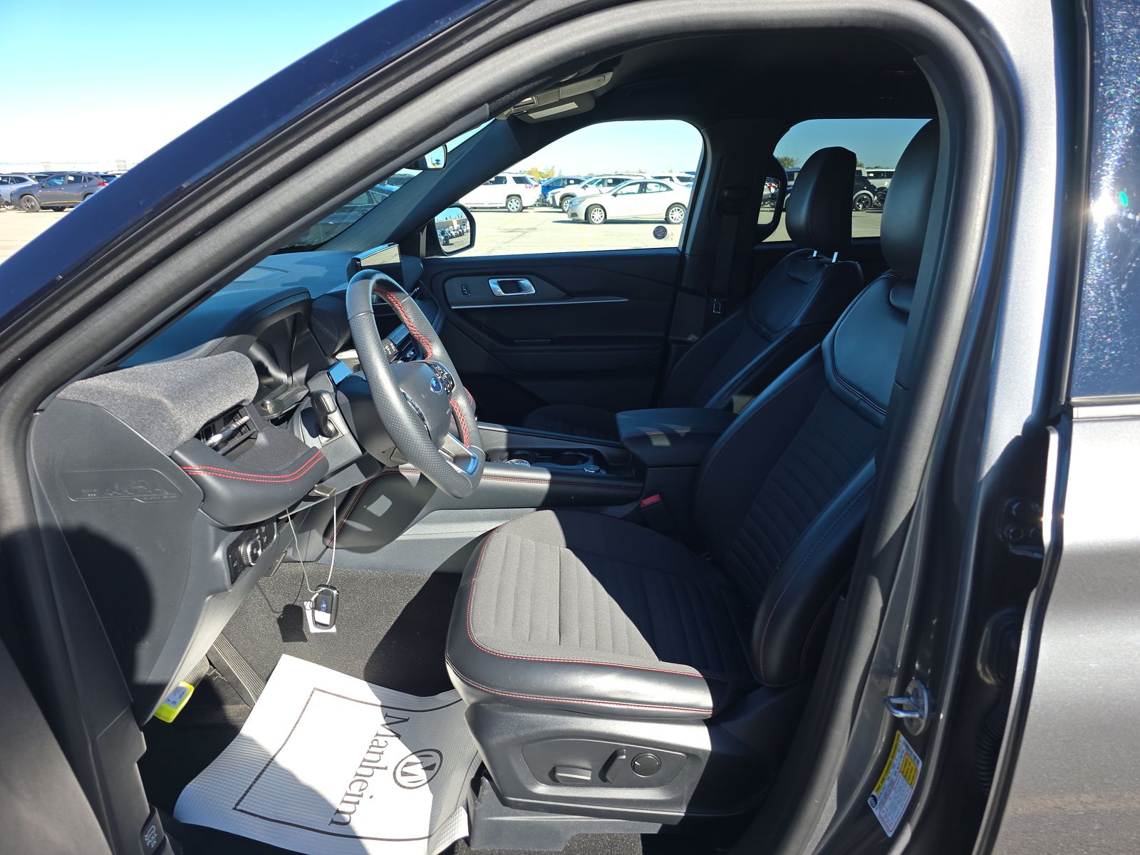 2025 Ford Explorer ST-Line AWD