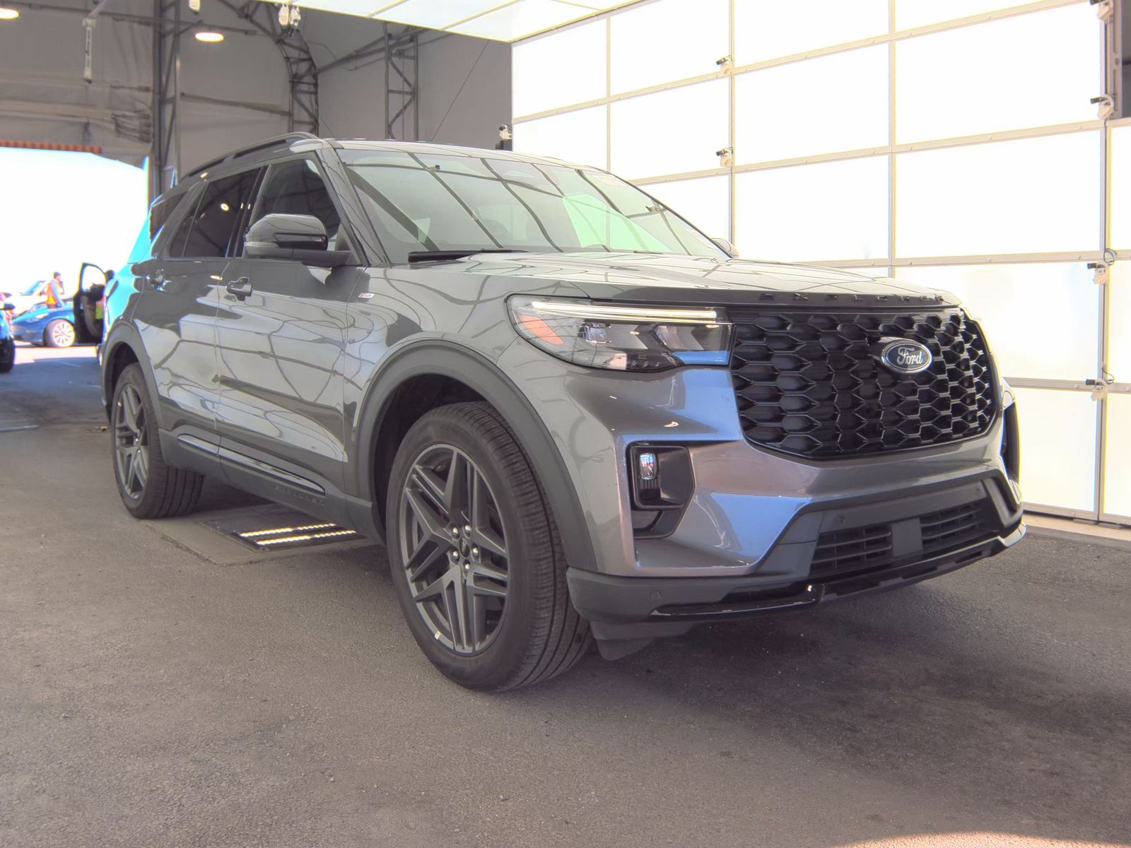 2025 Ford Explorer ST-Line AWD