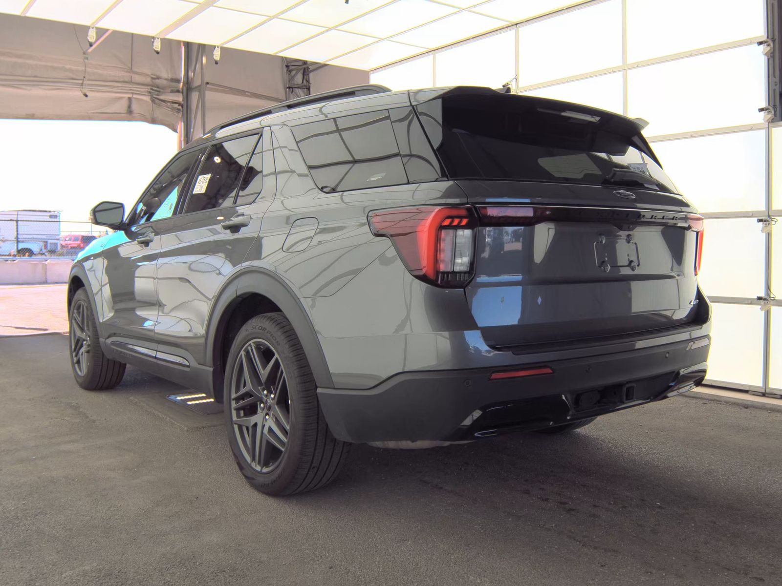 2025 Ford Explorer ST-Line AWD