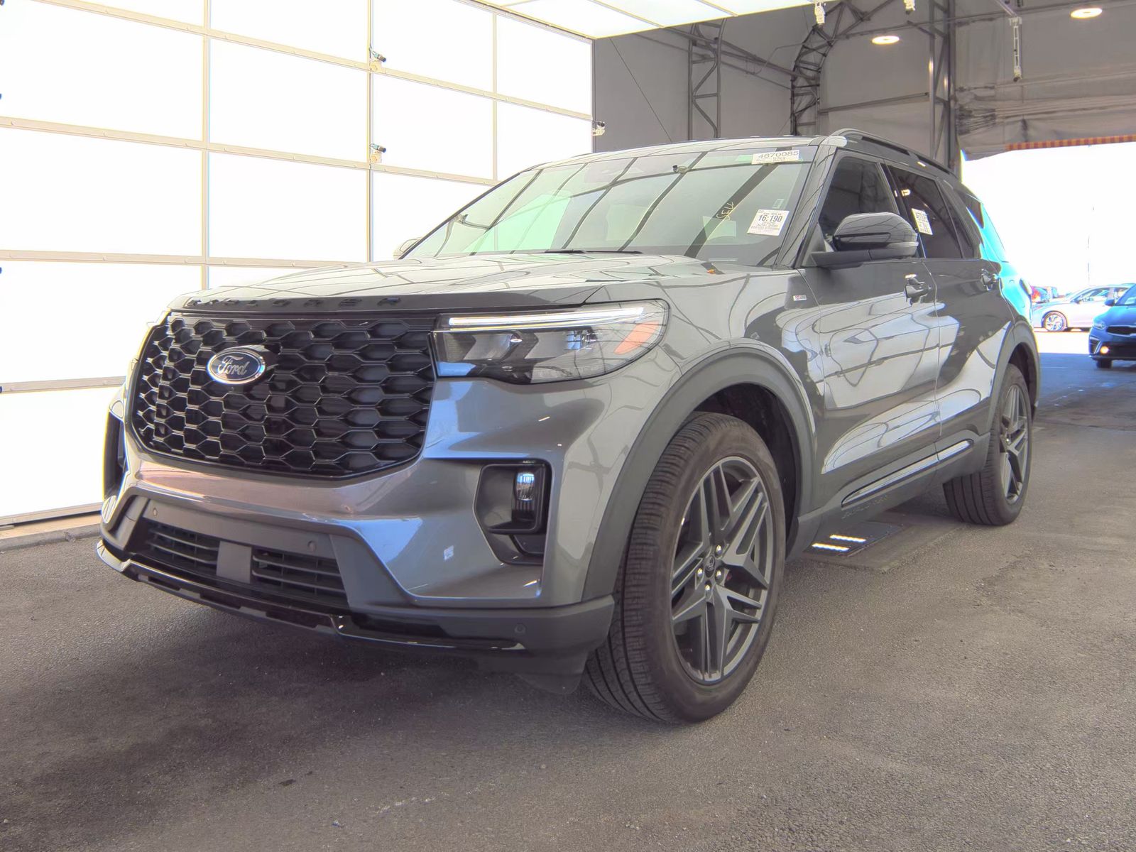 2025 Ford Explorer ST-Line AWD