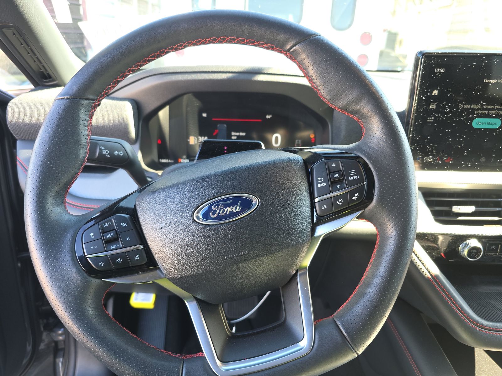 2025 Ford Explorer ST-Line AWD