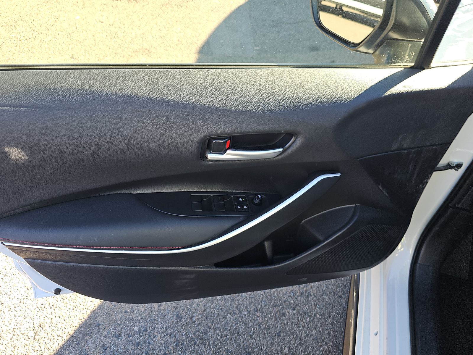 2025 Toyota Corolla Hybrid SE FWD