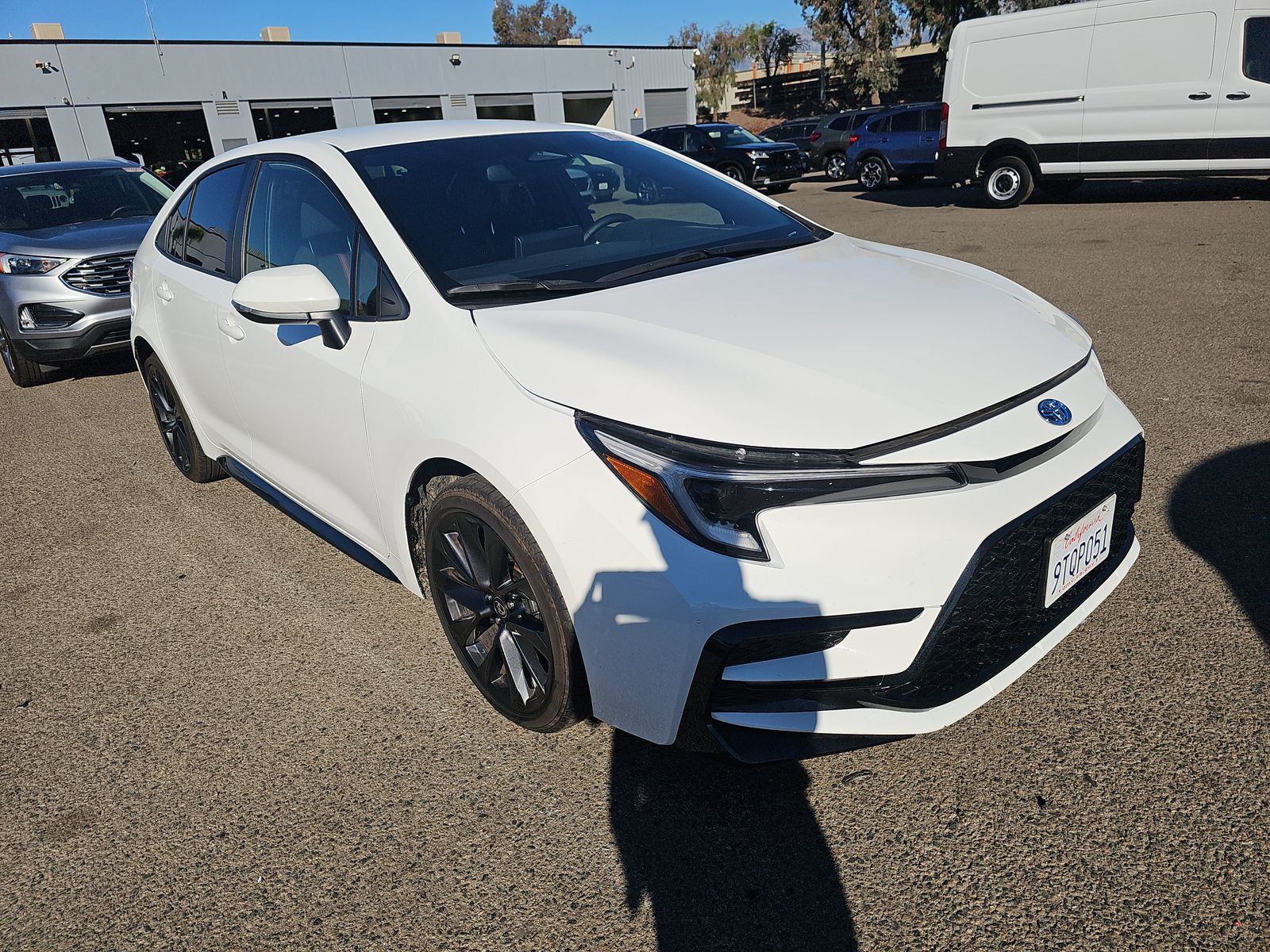 2025 Toyota Corolla Hybrid SE FWD