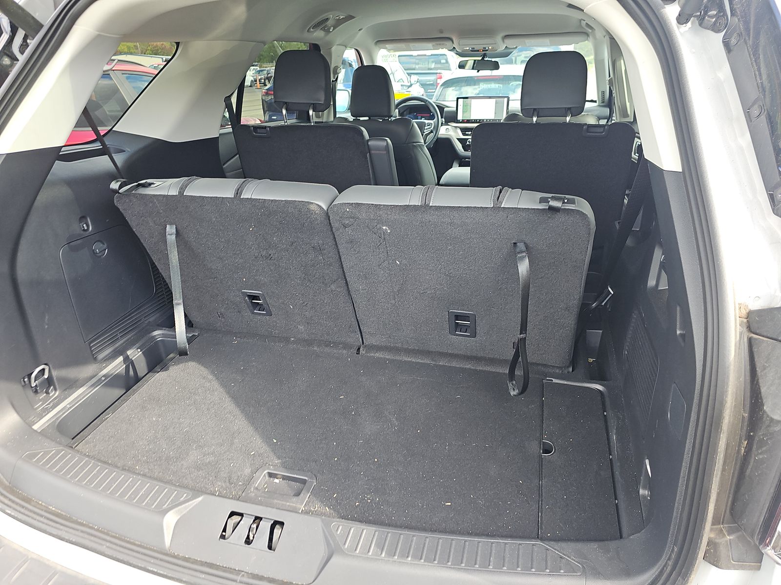 2025 Ford Explorer Active AWD