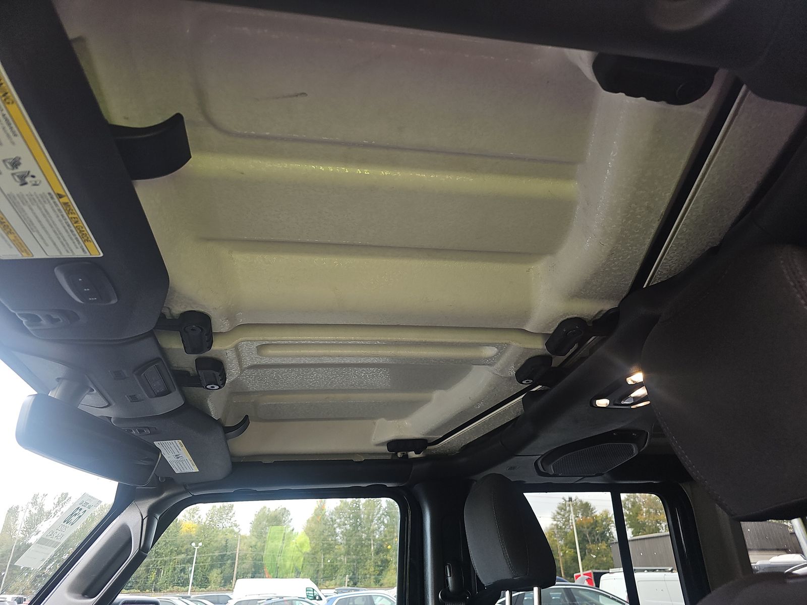 2023 Jeep Wrangler Sahara AWD