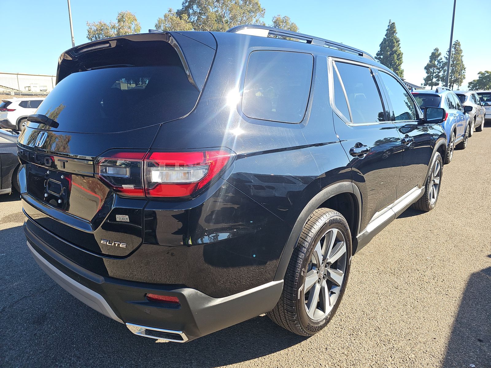 2025 Honda Pilot Elite AWD