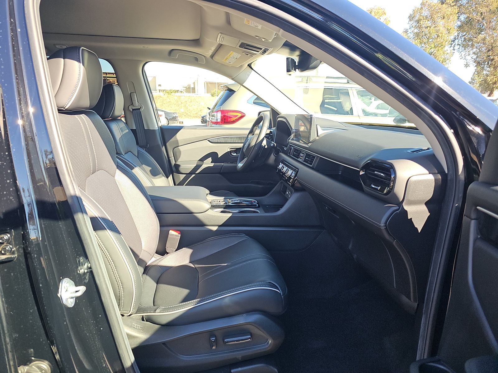 2025 Honda Pilot Elite AWD