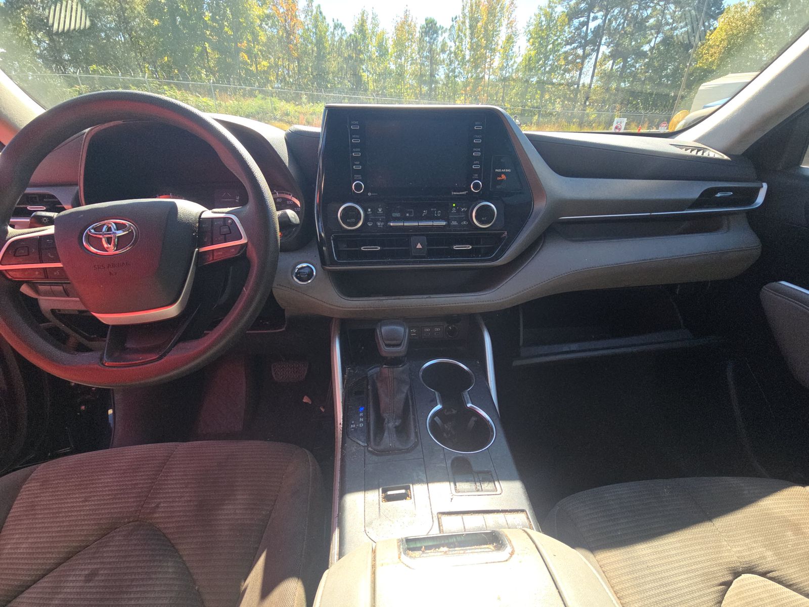 2022 Toyota Highlander L FWD