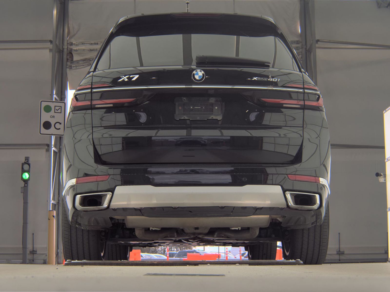 2025 BMW X7 xDrive40i AWD