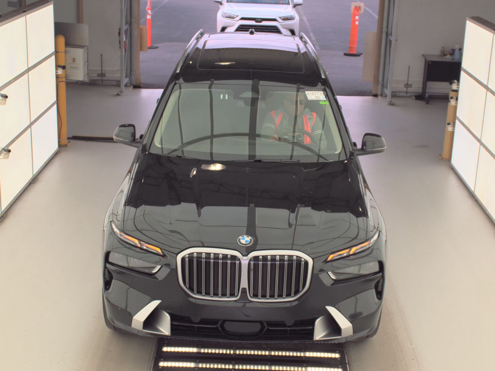 2025 BMW X7 xDrive40i AWD