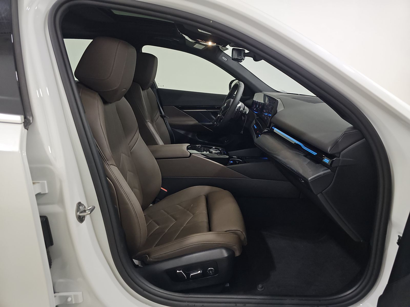 2024 BMW 5 Series 530i xDrive AWD