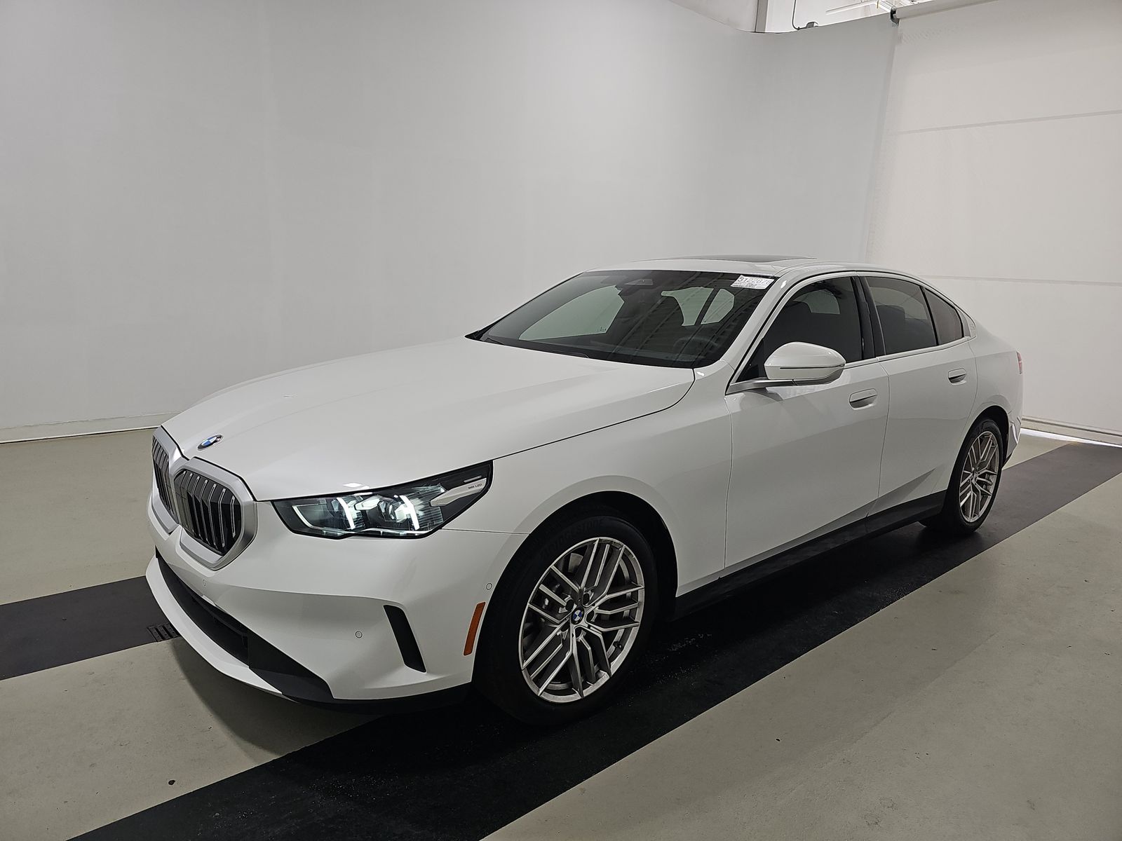 2024 BMW 5 Series 530i xDrive AWD