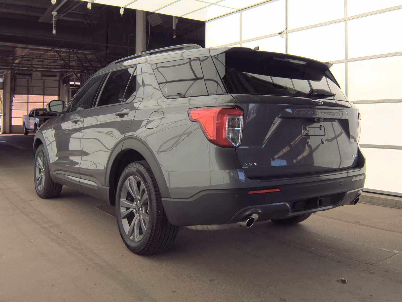 2023 Ford Explorer XLT AWD