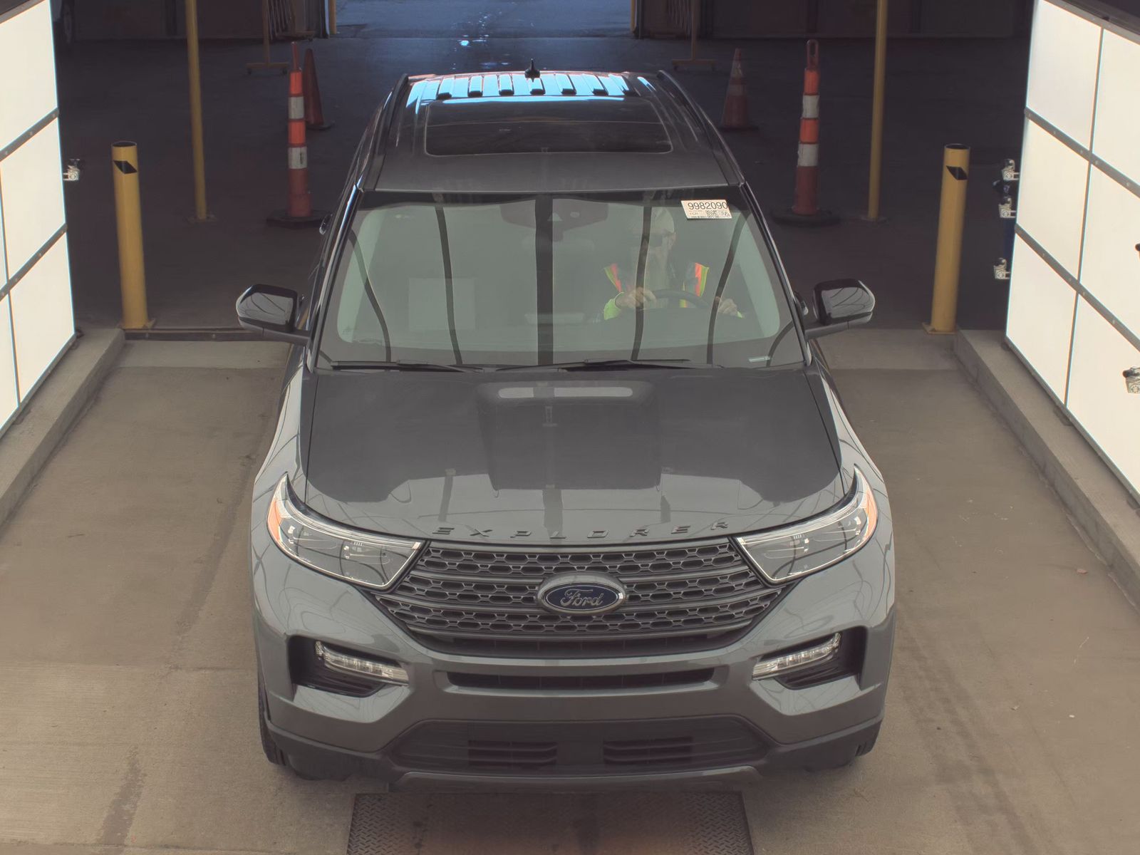 2023 Ford Explorer XLT AWD