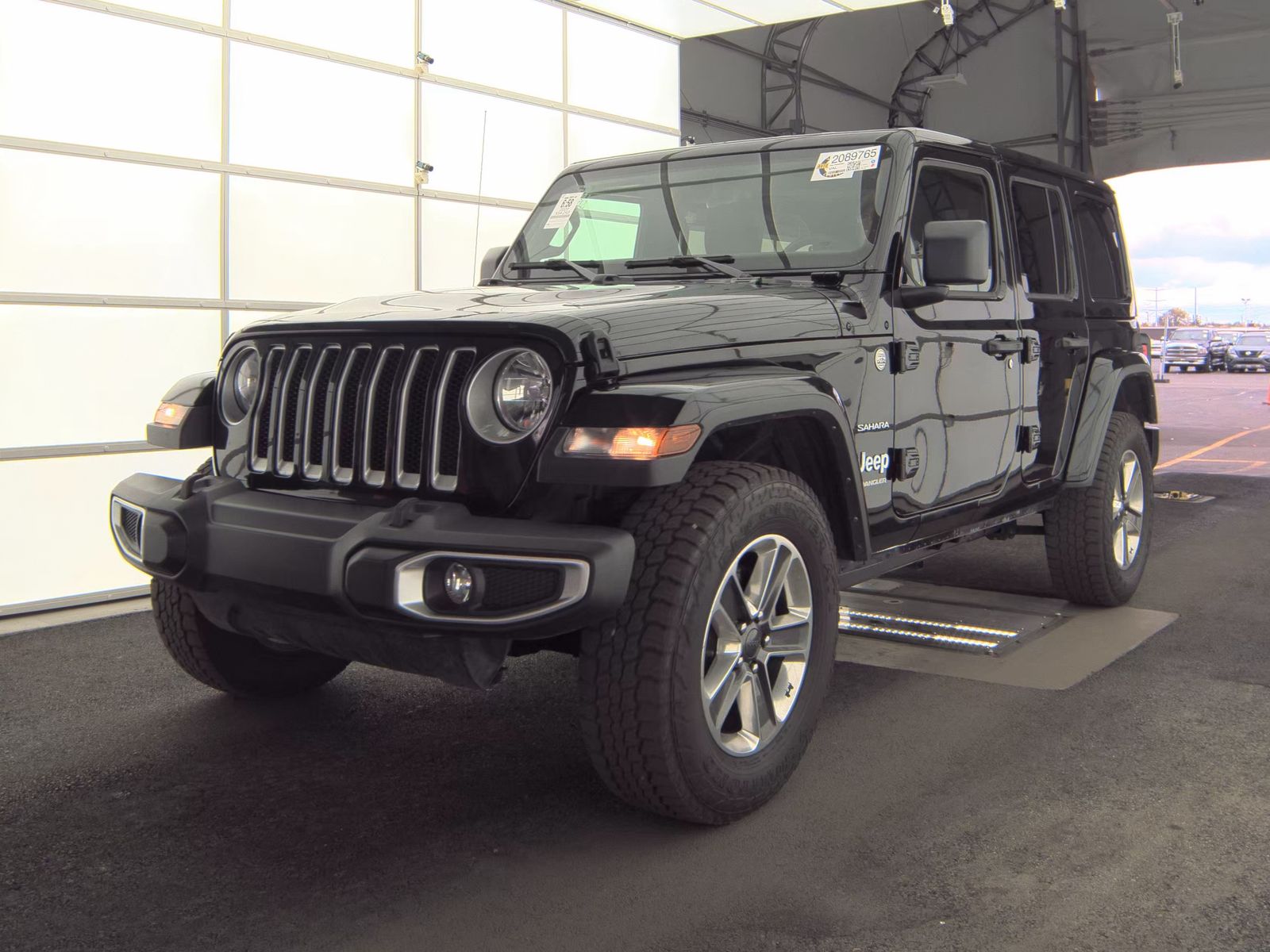 2023 Jeep Wrangler Sahara AWD