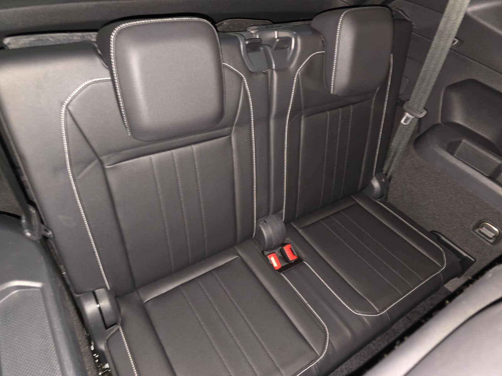 2022 Volkswagen Tiguan 2.0T SE R-Line Black FWD