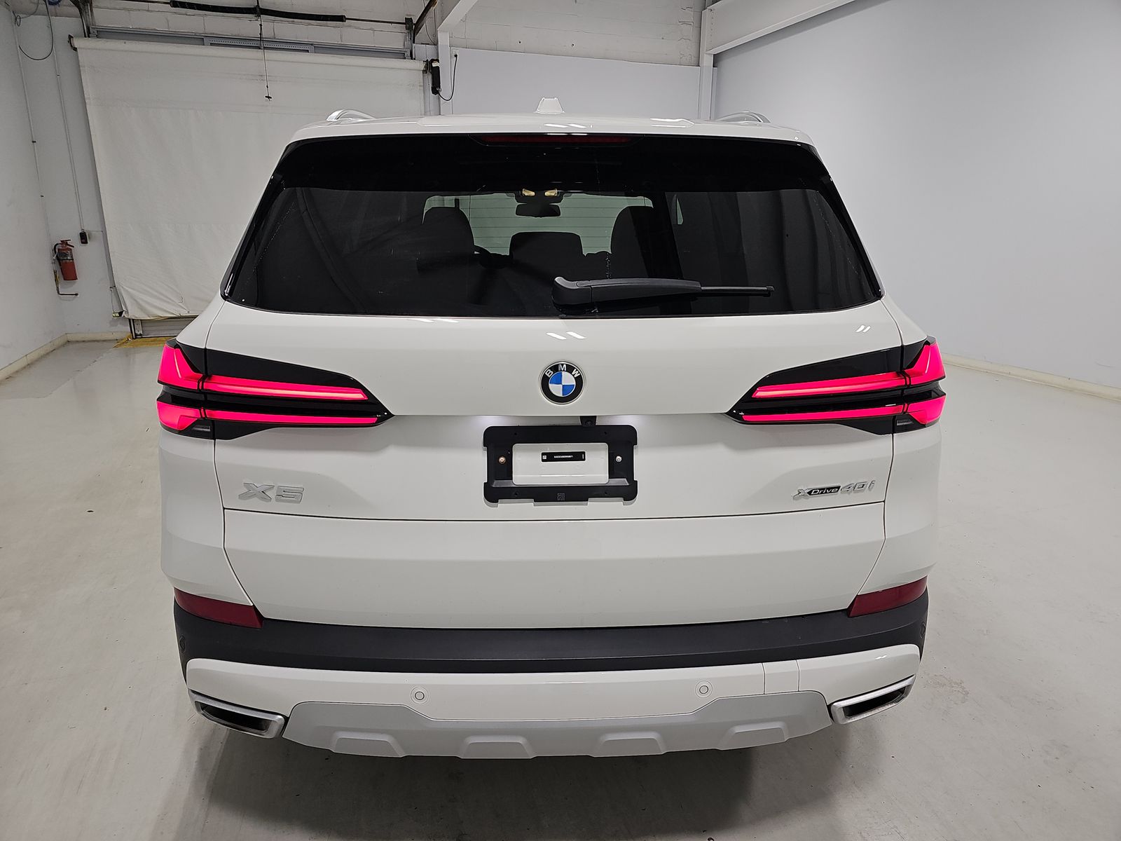 2025 BMW X5 xDrive40i AWD