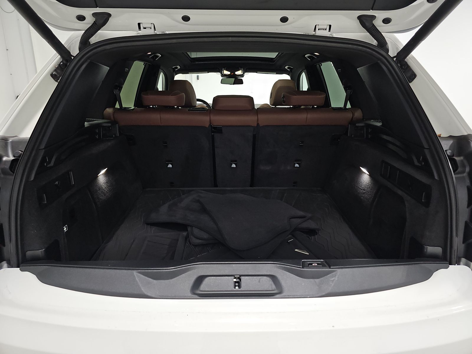 2025 BMW X5 xDrive40i AWD