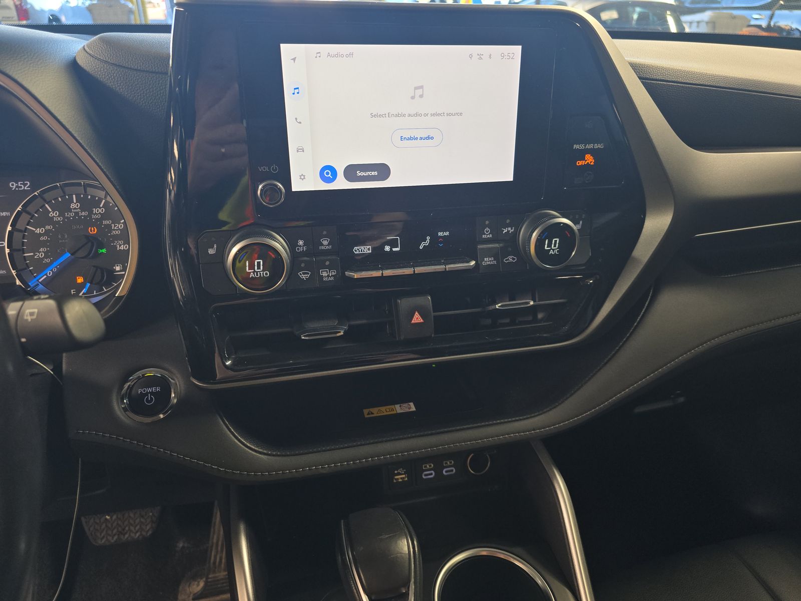 2023 Toyota Highlander Hybrid XLE AWD