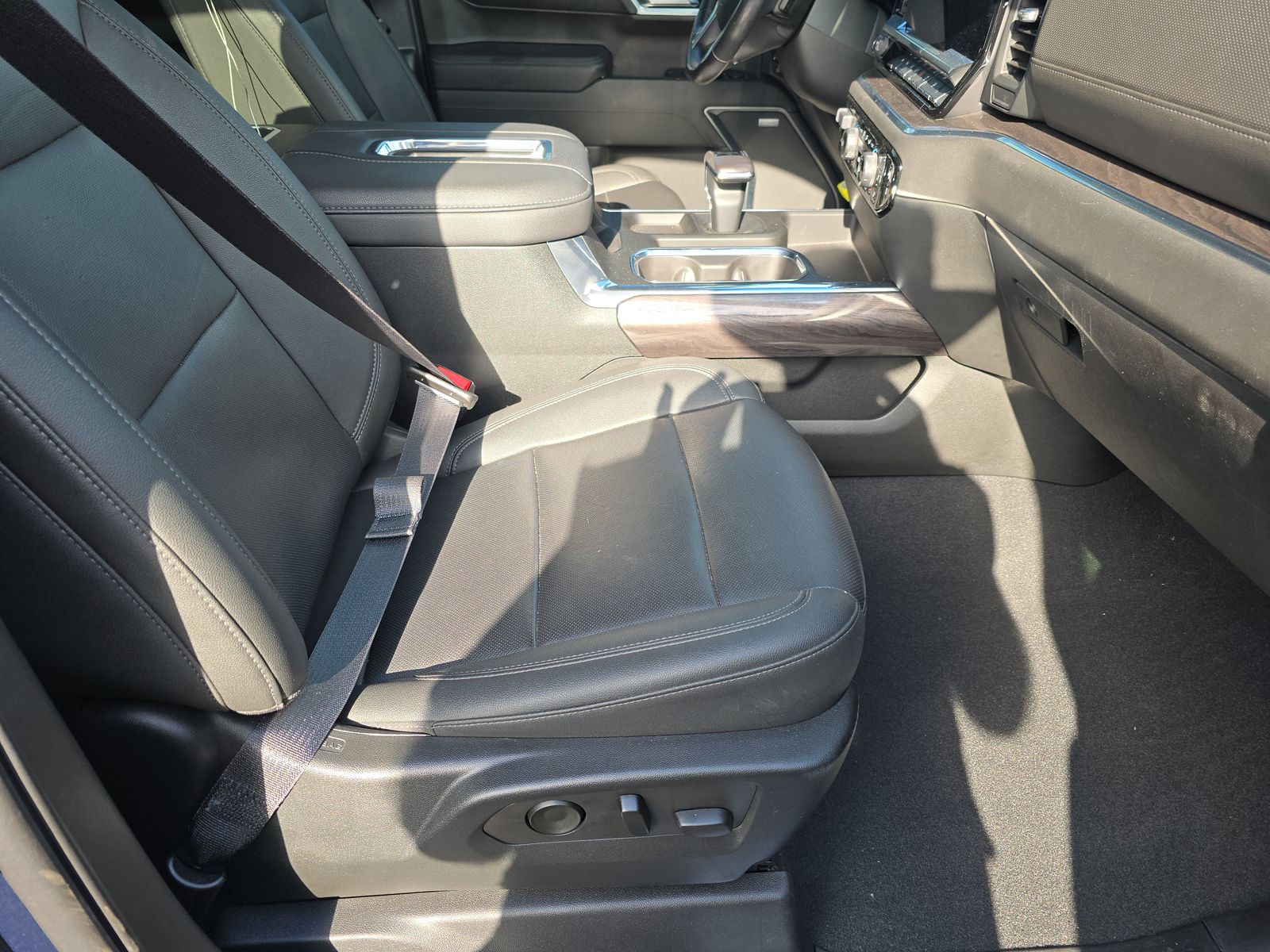 2022 Chevrolet Silverado 1500 LTZ RWD