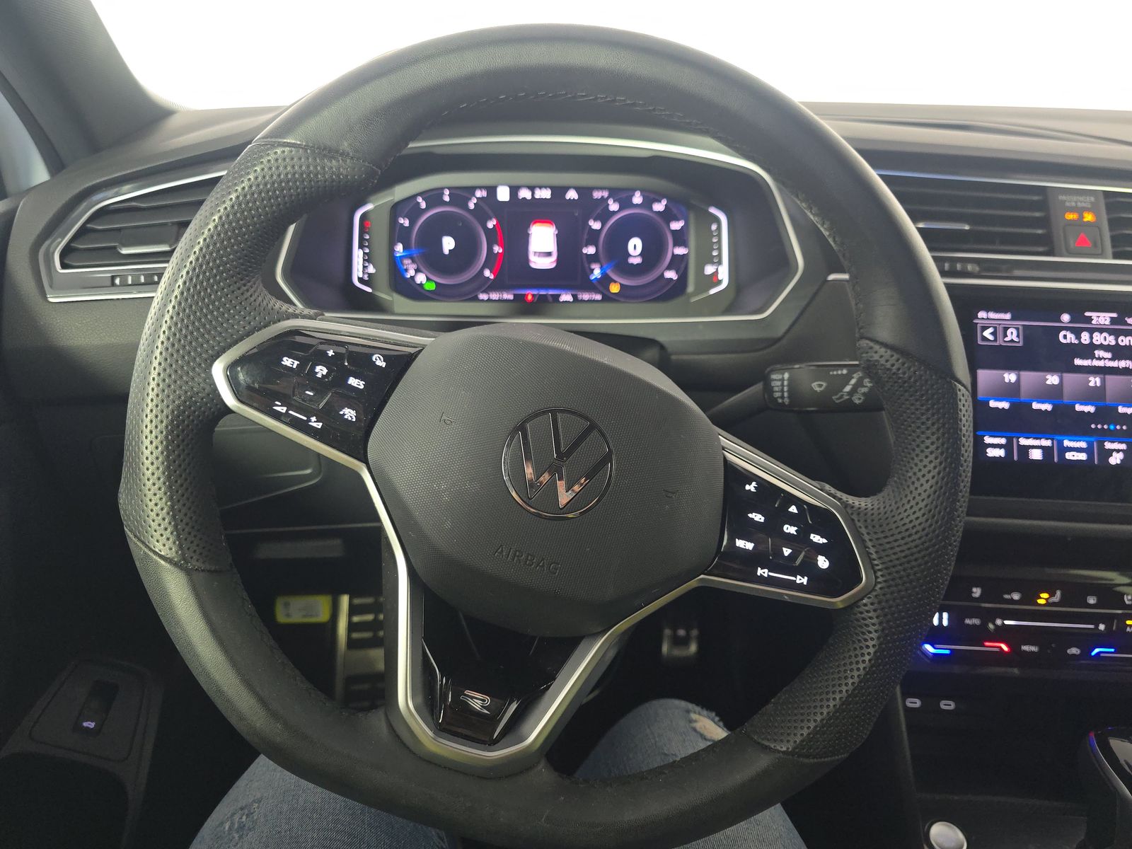 2024 Volkswagen Tiguan 2.0T SEL R-Line AWD