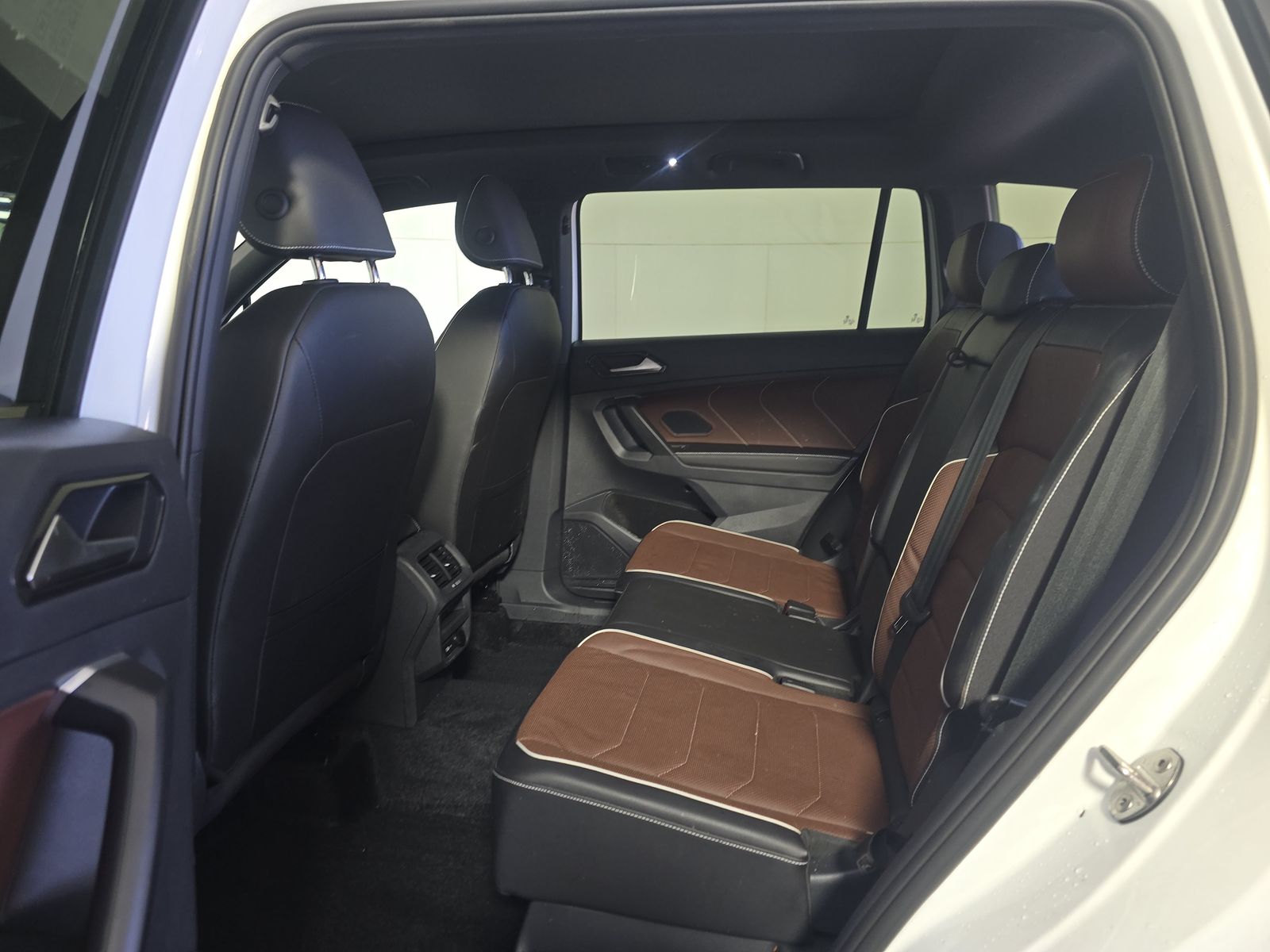 2024 Volkswagen Tiguan 2.0T SEL R-Line AWD