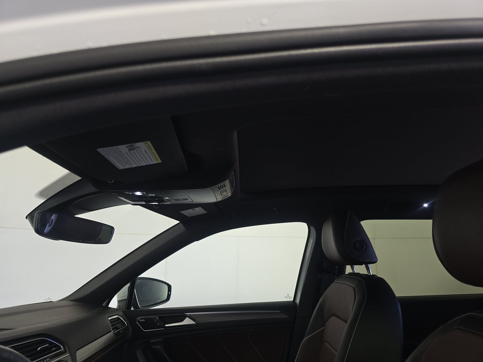 2024 Volkswagen Tiguan 2.0T SEL R-Line AWD