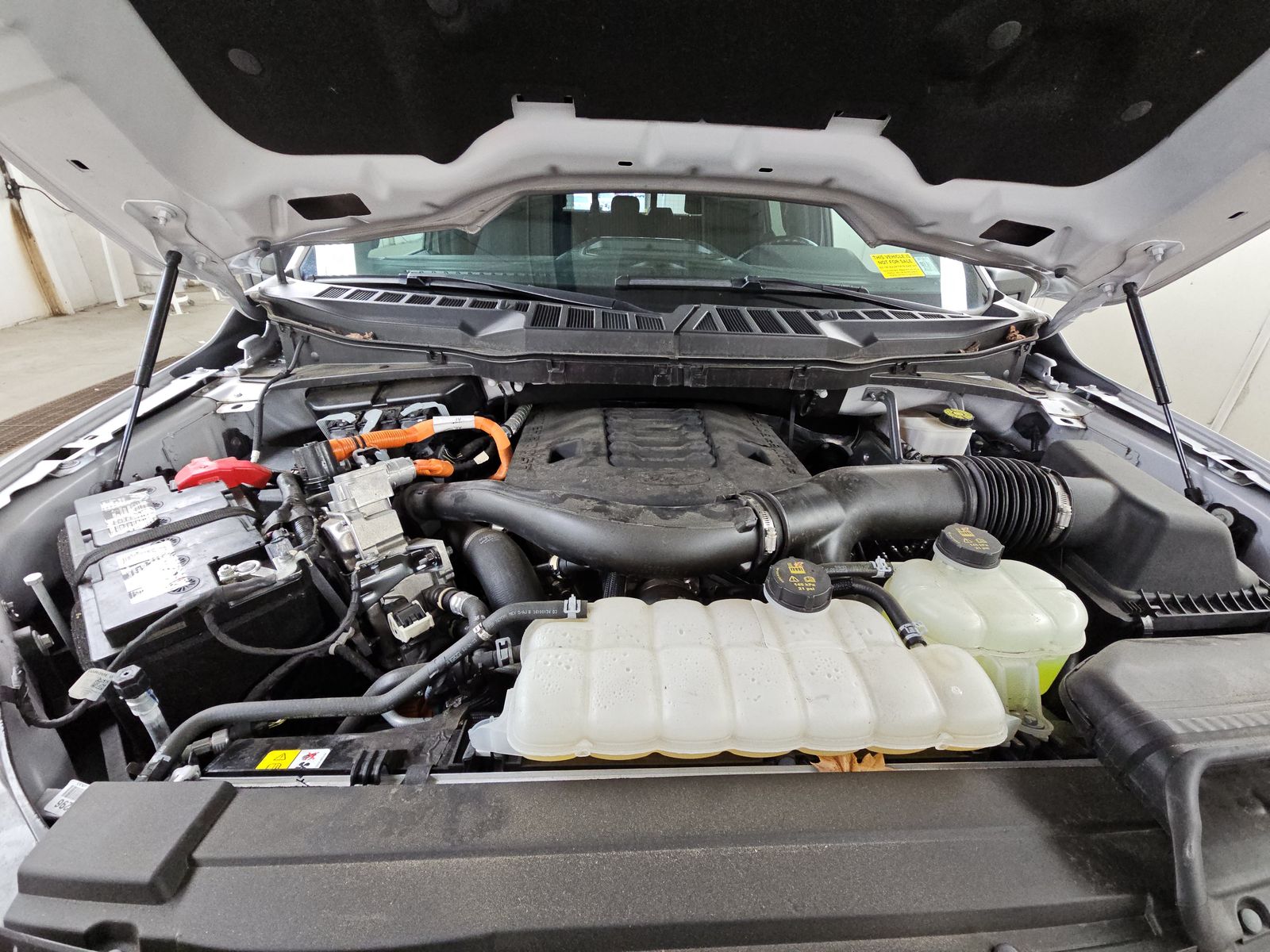 2023 Ford F-150 Hybrid XLT AWD