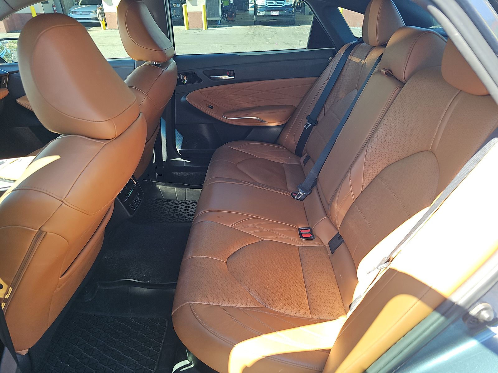 2020 Toyota Avalon Hybrid Limited FWD