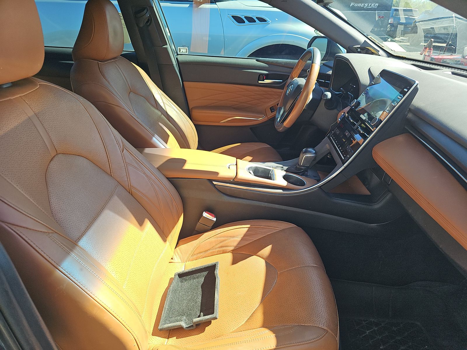 2020 Toyota Avalon Hybrid Limited FWD