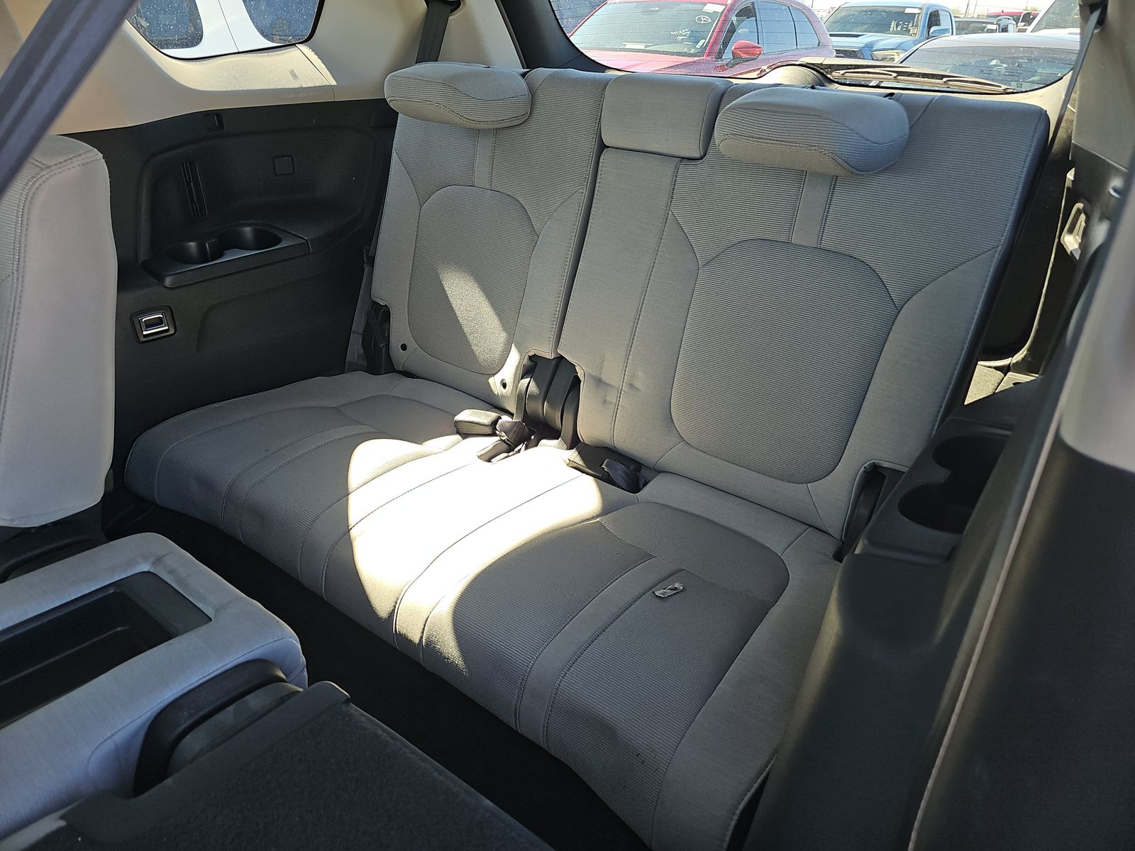 2023 Honda Pilot LX FWD