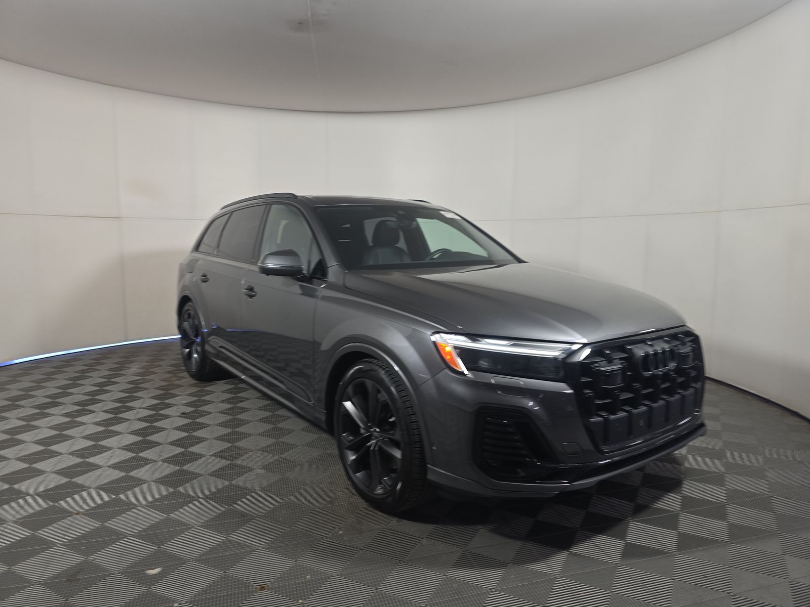 2025 Audi Q7 Premium Plus AWD
