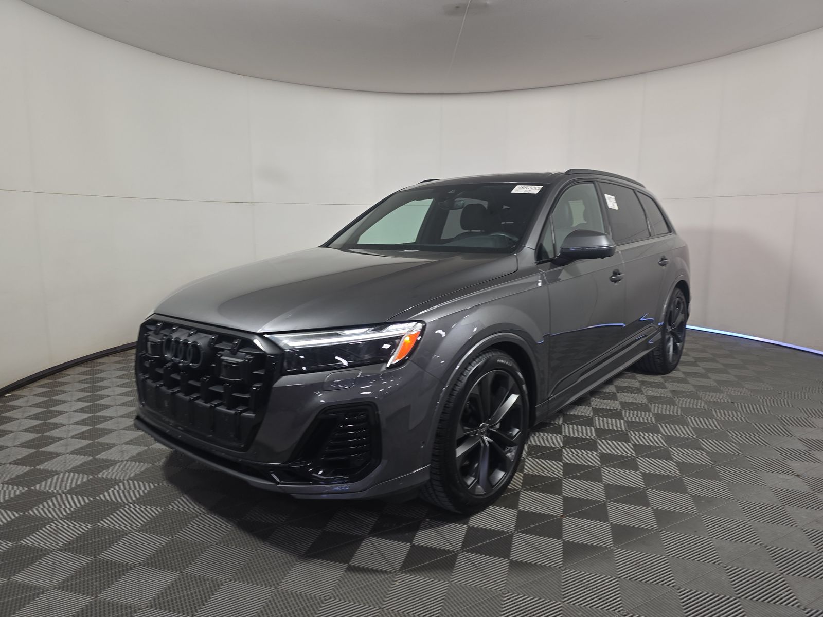 2025 Audi Q7 Premium Plus AWD