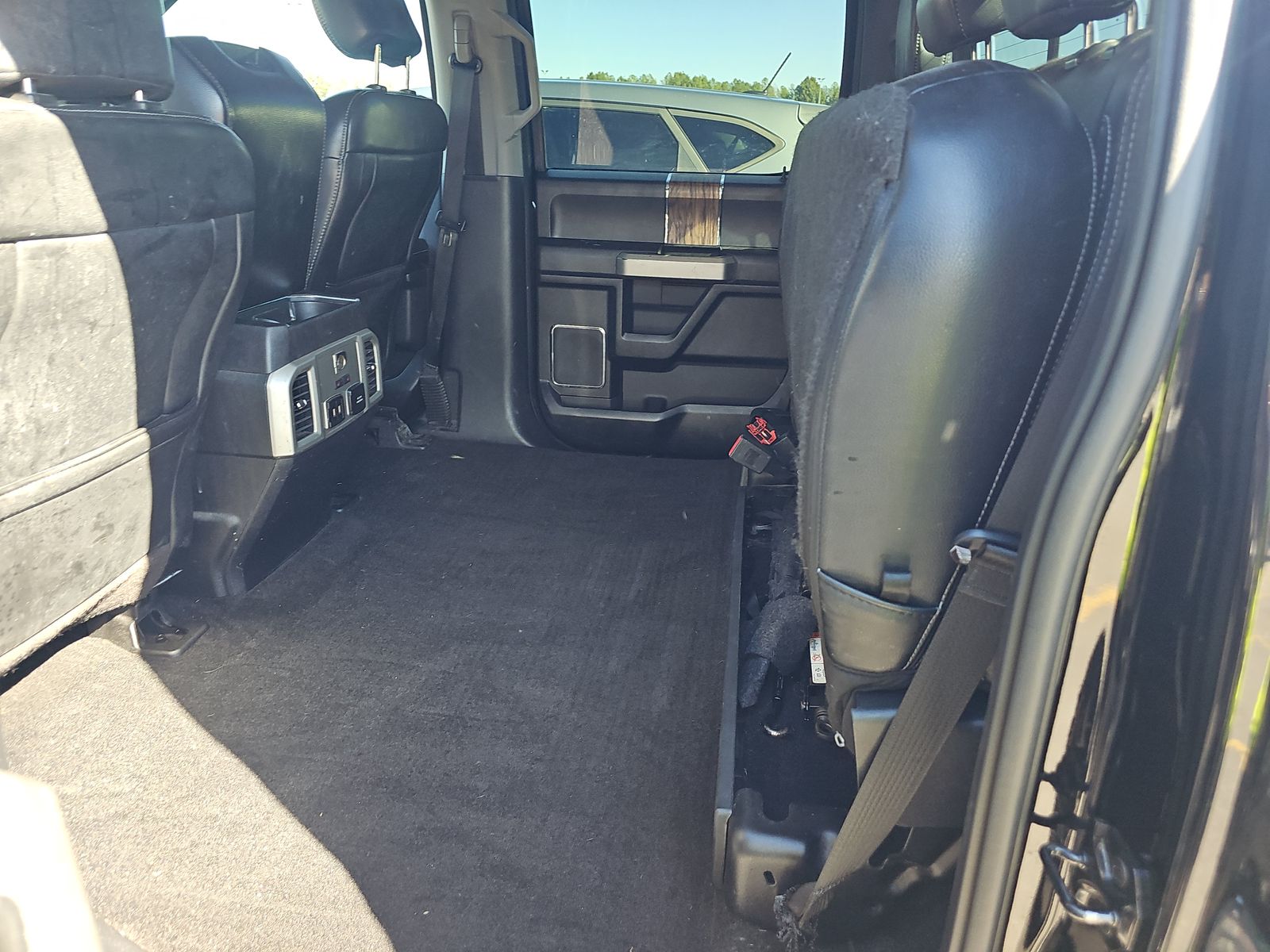 2019 Ford F-150 Lariat AWD