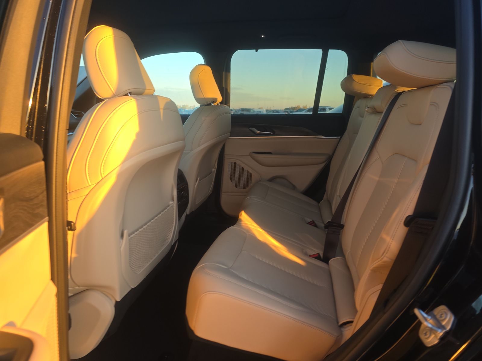 2025 Jeep Grand Cherokee Limited AWD