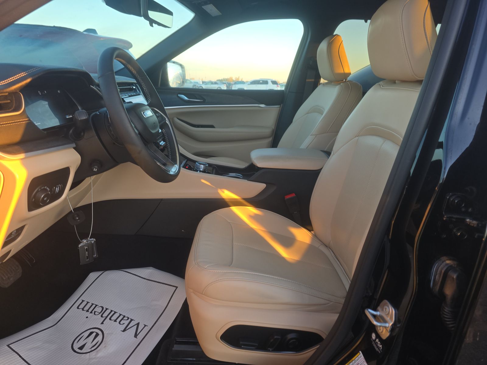 2025 Jeep Grand Cherokee Limited AWD