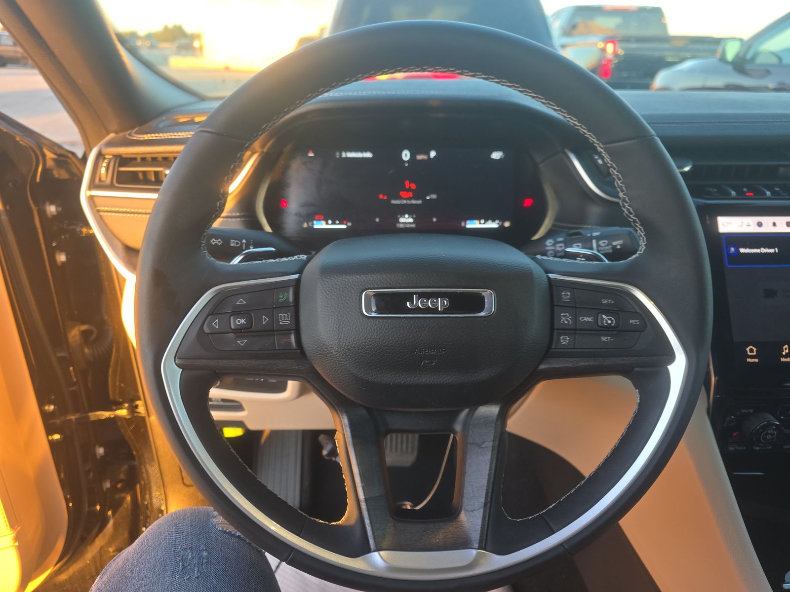 2025 Jeep Grand Cherokee Limited AWD