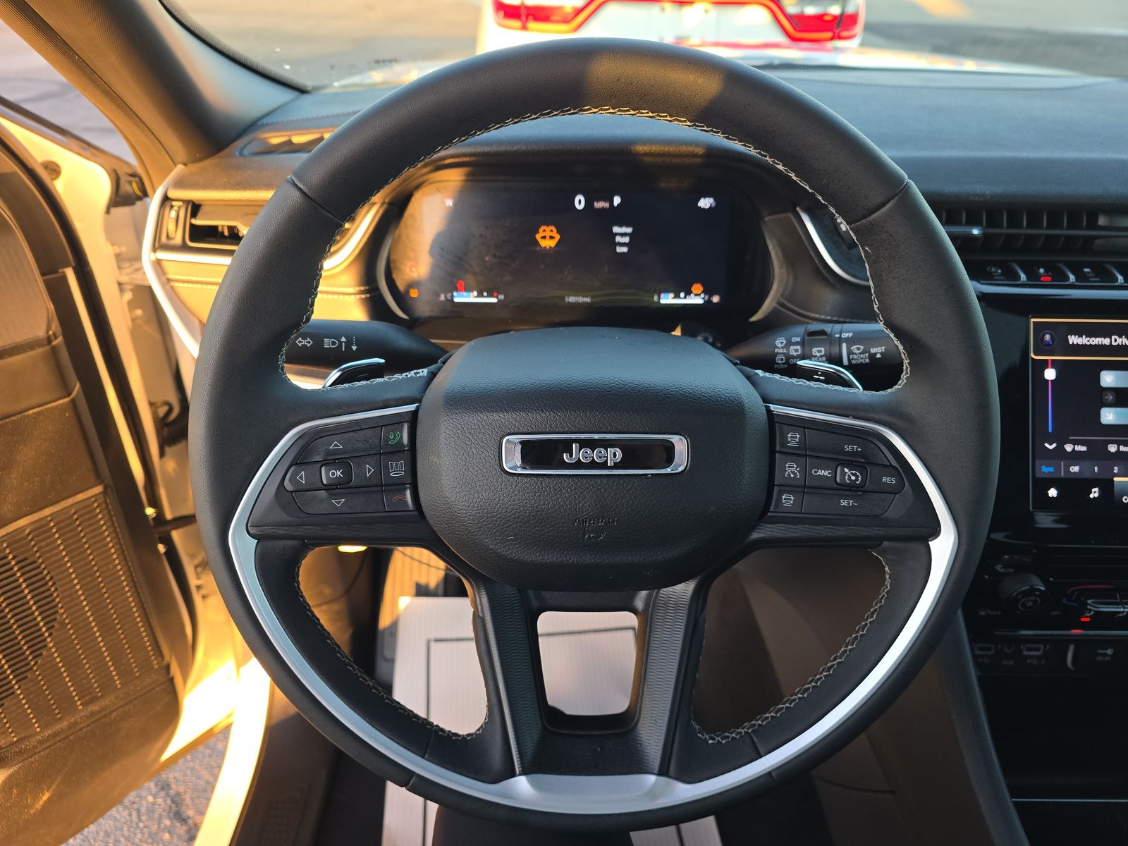 2024 Jeep Grand Cherokee Laredo X RWD