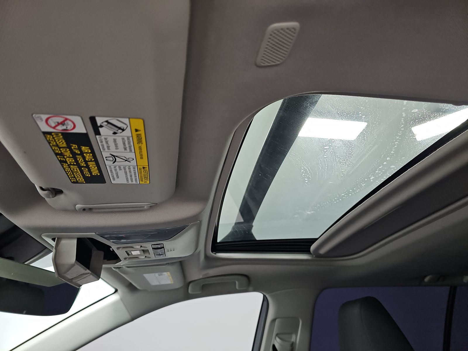 2023 Toyota RAV4 XLE FWD