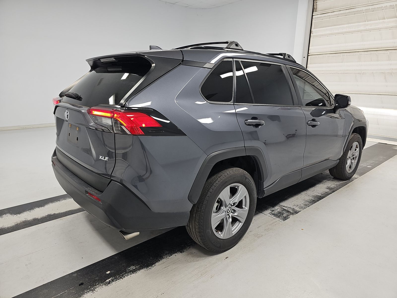 2023 Toyota RAV4 XLE FWD