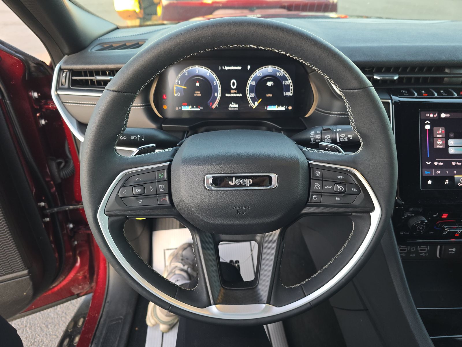 2024 Jeep Grand Cherokee Laredo X RWD